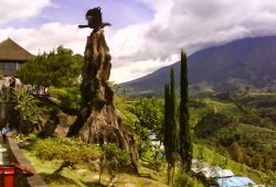 Paket Wisata Candi Borobudur Ketep Pass Taman Kyai Langgeng Magelang Paket Wisata Candi Borobudur Ketep Pass Taman Kyai Langgeng Magelang